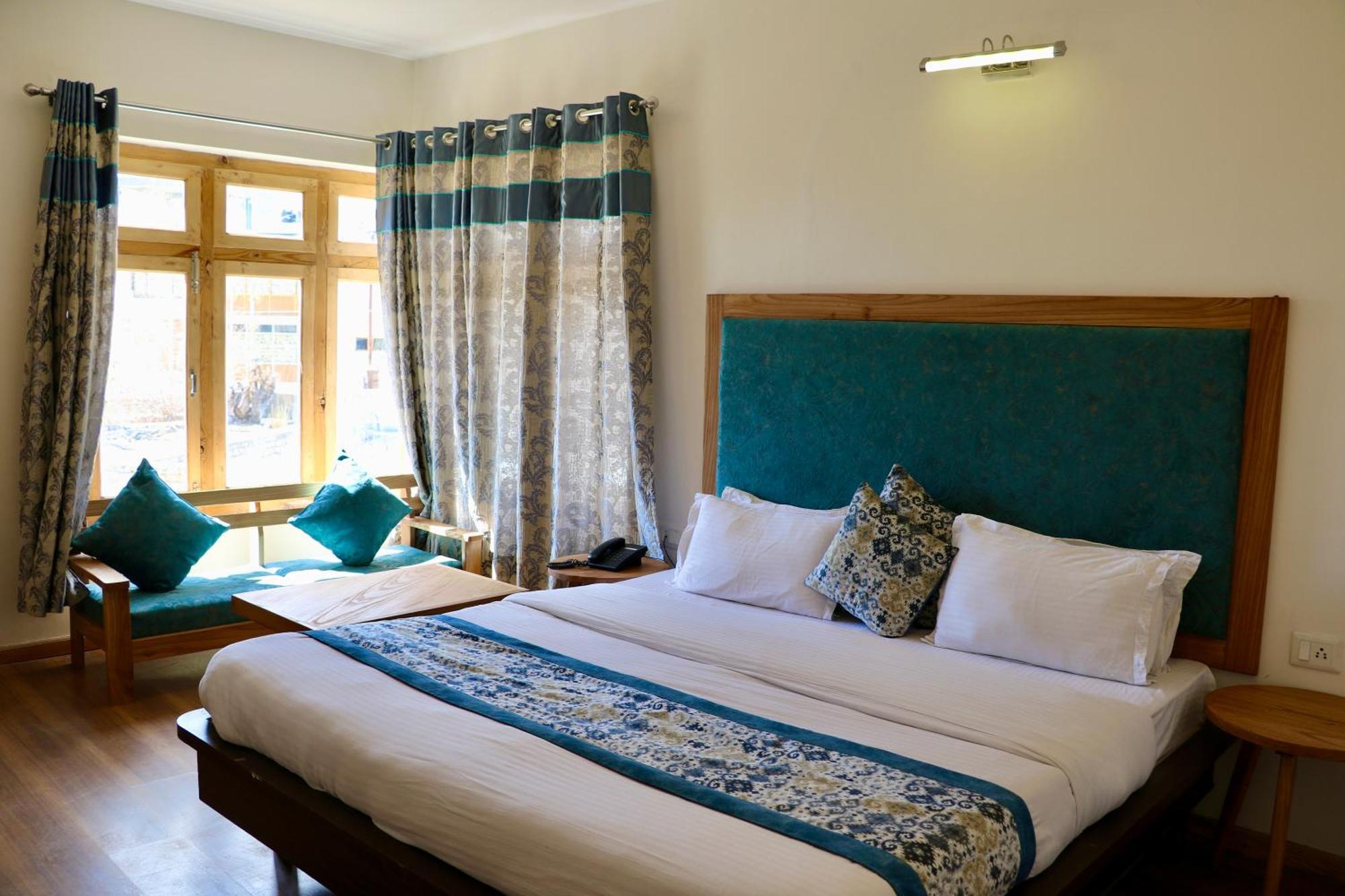 Hotel Palam Hills Leh Eksteriør bilde