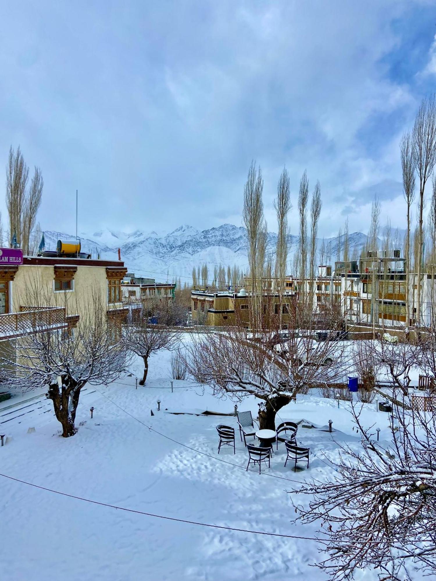 Hotel Palam Hills Leh Eksteriør bilde