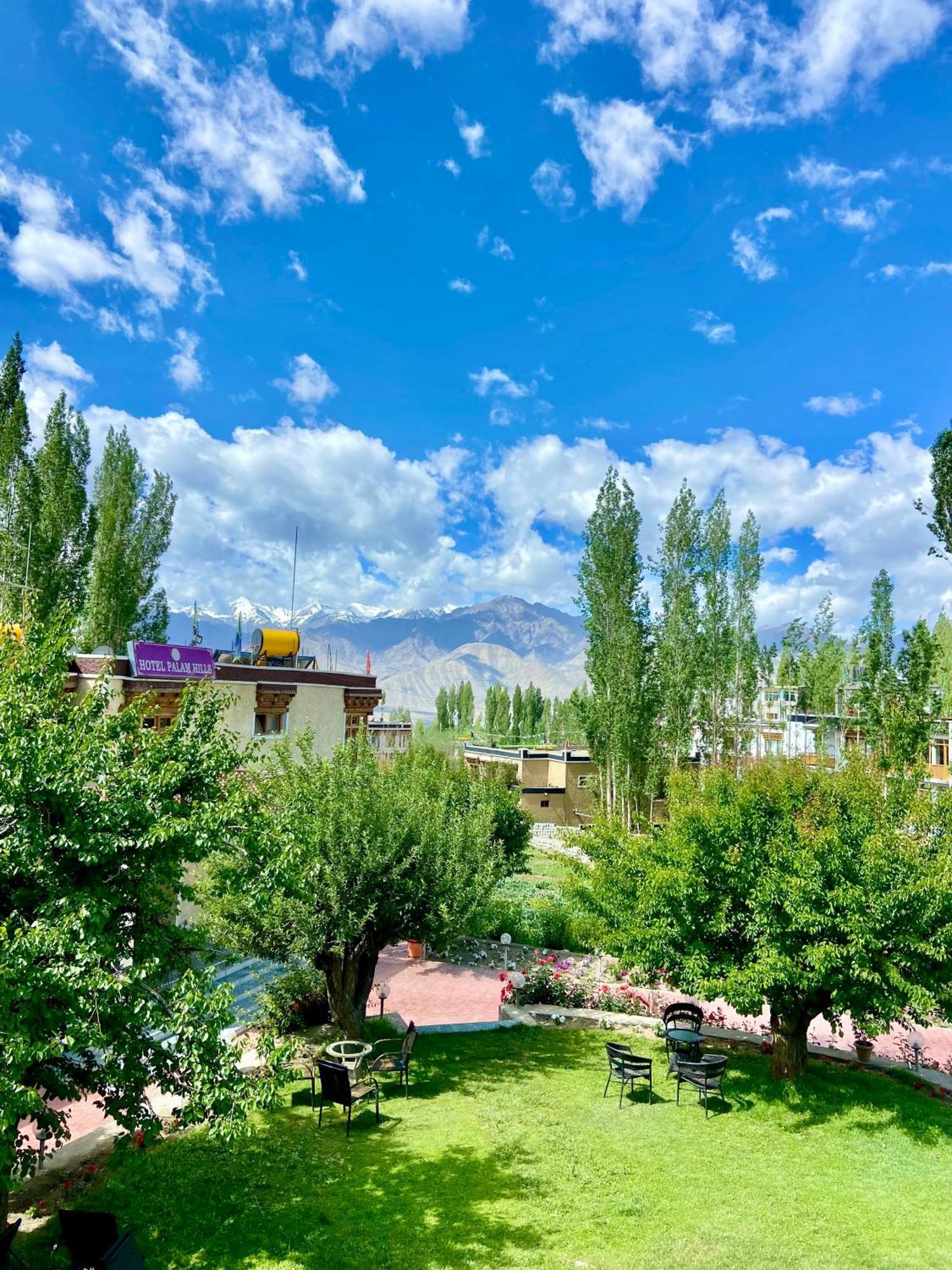 Hotel Palam Hills Leh Eksteriør bilde