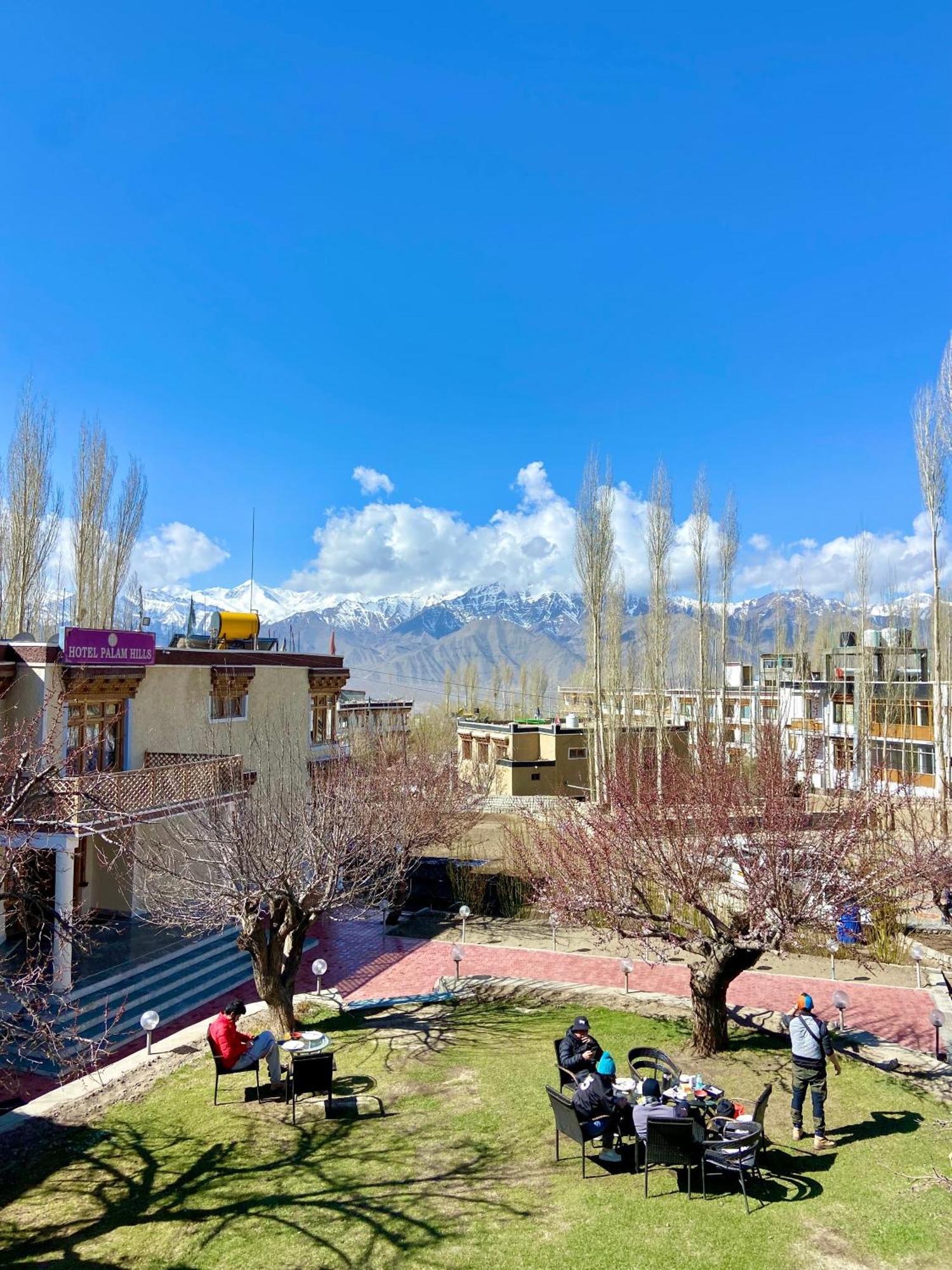Hotel Palam Hills Leh Eksteriør bilde